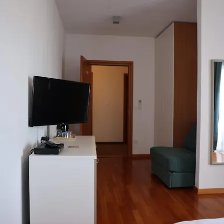 Ljubica 4* Pakostane